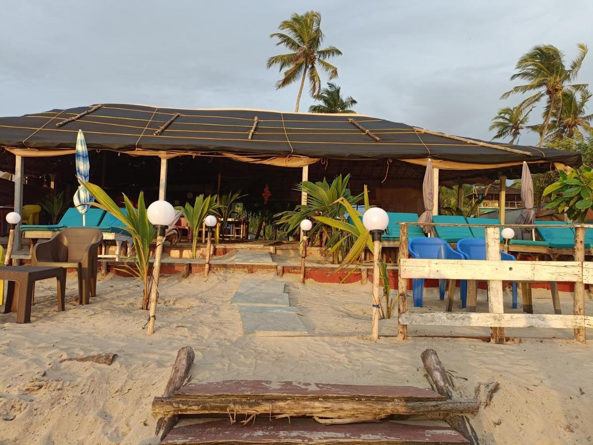Shantaram Beach Huts Арамбол Екстериор снимка